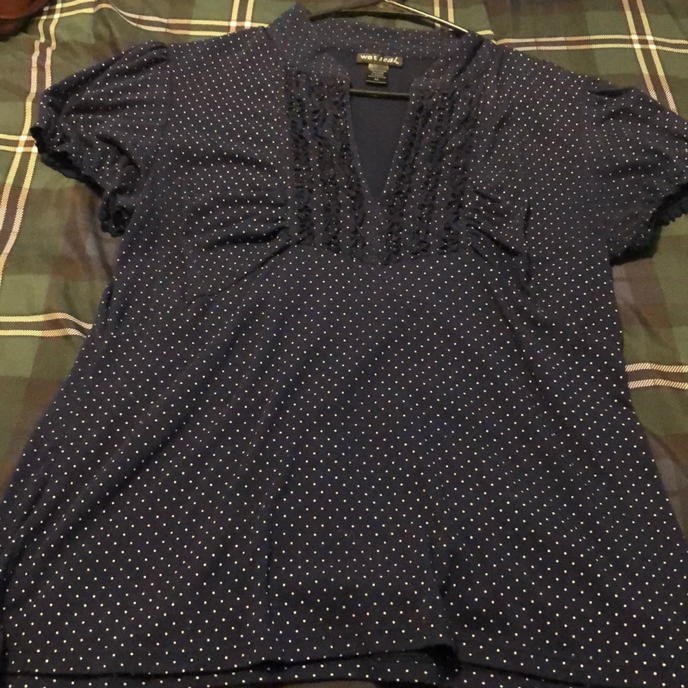 EUC navy with white polka dot t shirt